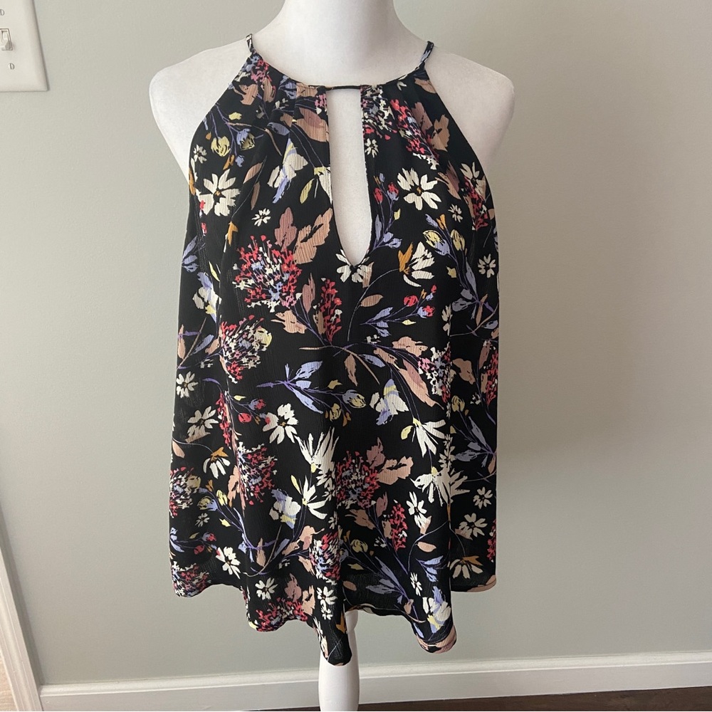 LUSH Sleeveless Blouse size L NWT